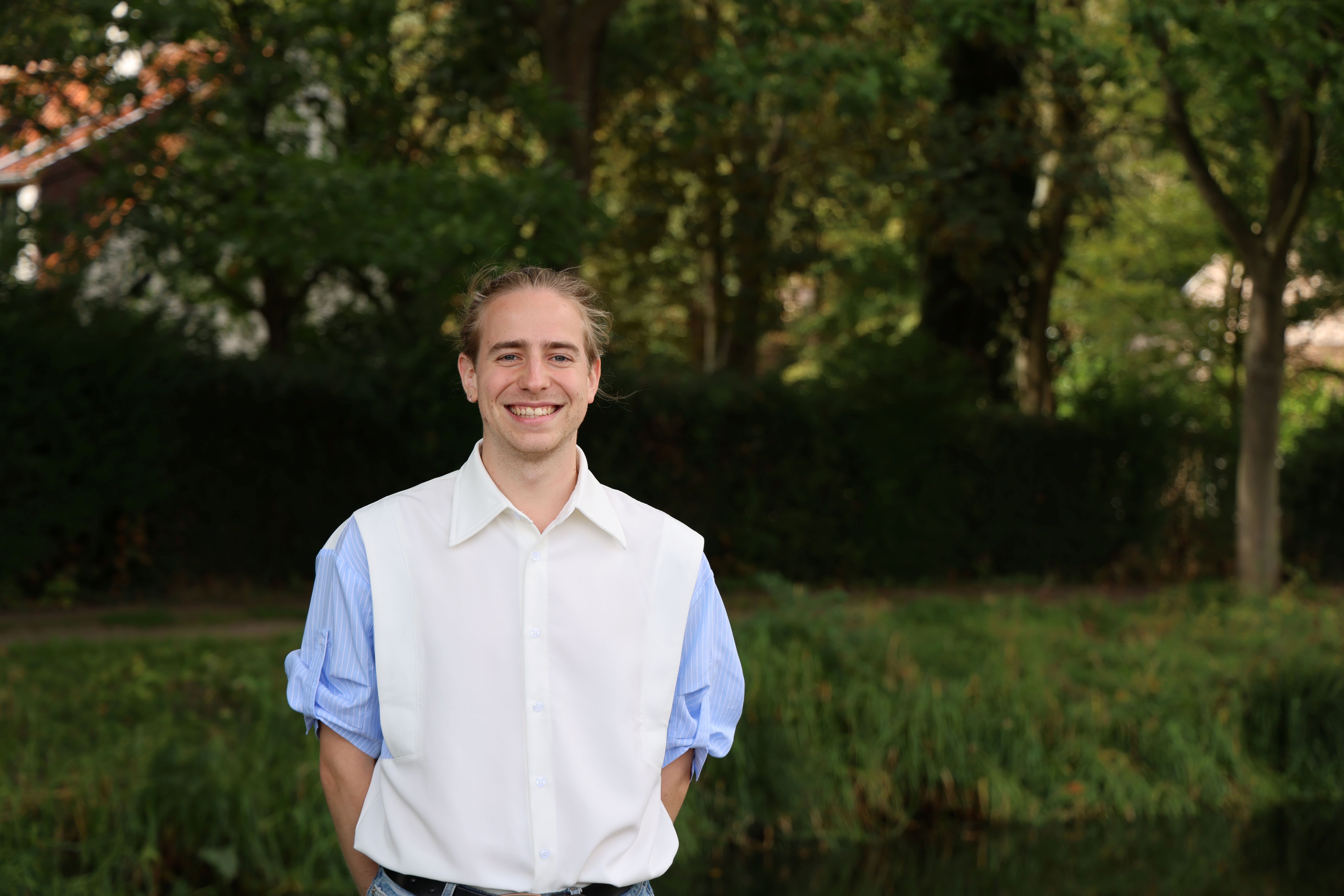 Dr. Siemen Van de Velde